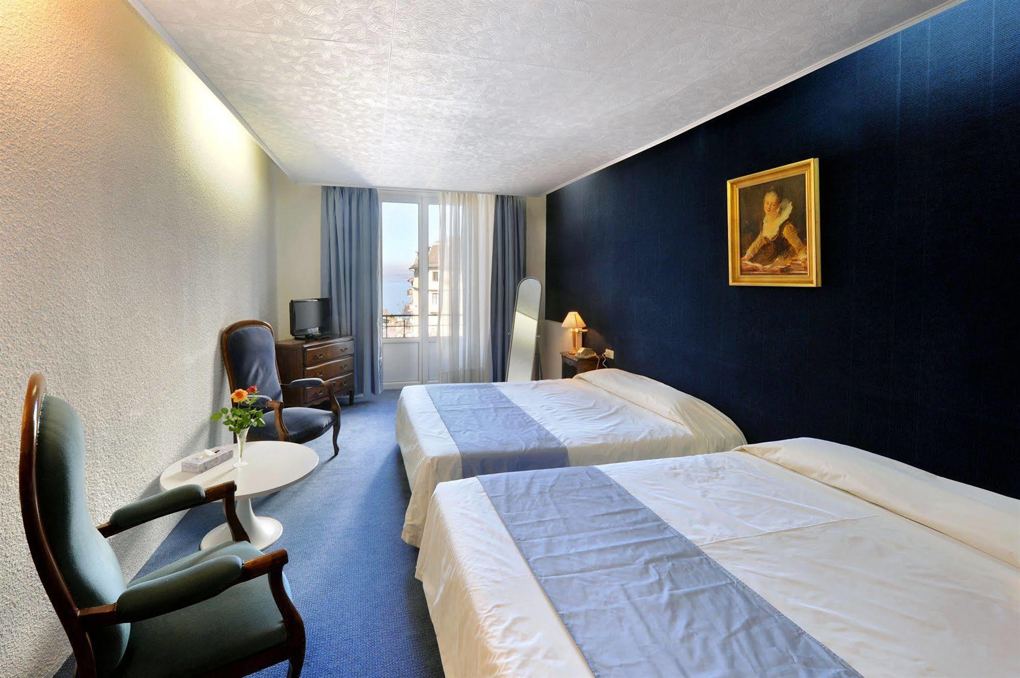 Hotel Le Bourgogne Évian-les-Bains Kültér fotó